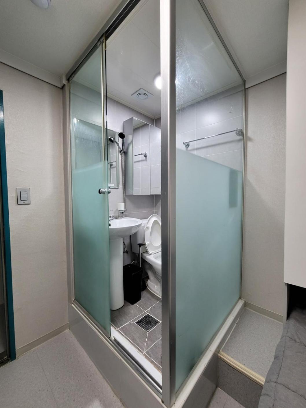 Female Only - Coco Stay Jongno Hyehwa Station 서울특별시 외부 사진